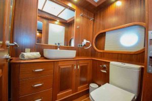 Baba-Can-6-cabin-gulet-caicco-10