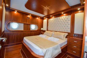 Baba-Can-6-cabin-gulet-caicco-7