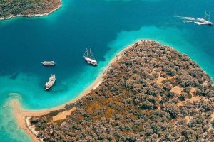 Cleopatra-island-—-gulet-cruise