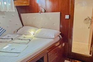 Fles2-gulet-caicco-1