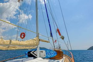 Fles2-gulet-caicco-25