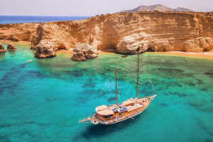 Isole-Cicladi-in-caicco-Cycaldes-gulet-cruise-10