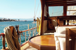 Isole-Cicladi-in-caicco-Cycaldes-gulet-cruise-6