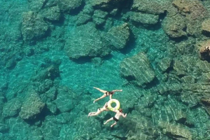 Deep blu diving in Cylades