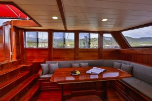 Noleggio-caicco-Italia-Private-gulet-Italy-Victoria22-1