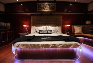 Estrella del mar- luxury gulet yacht - master cabin(12) 
