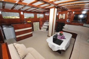 Elara gulet yacht saloon (2)