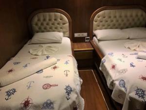 Ertan gulet yacht twin cabins (2)