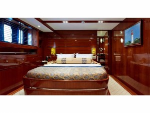 Gloriuos sailing gulet yacht cabin (20)