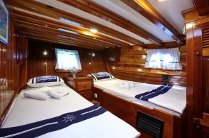 Kaya Guneri 1 gulet yacht  cabin(2)