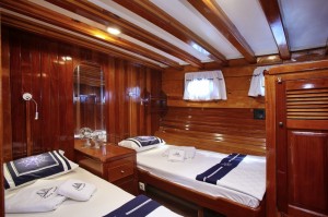 Kaya Guneri 1 gulet yacht cabin (20)