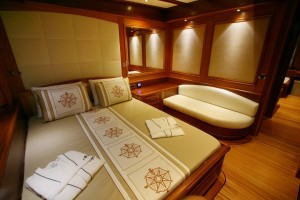 Kaya Guneri 5 gulet yacht indoor(18)